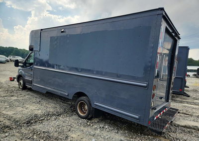 2021 Ford Transit T-350 Hd Delivery Truck, uszkodzenie: Drobne wgniecenia/zarysowania, Copart lot 65500286, zdjęcie 2 z 6