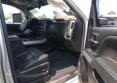 2019 Chevrolet Silverado 2500hd Ltz, uszkodzenie: Przód, Iaai lot 45663301, zdjęcie 5 z 6