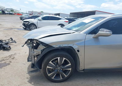 2021 Lexus Ux 200, daño Frontal, Iaai lote 45317691, foto 6 de 6