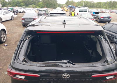 2026 Toyota Grand Highlander Limited, Roof damage, Iaai lot 45412543, photo 6 of 6