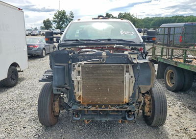 2022 Chevrolet 5500hd - Utility / Service Truck, Front End damage, Copart lot 63111246, photo 5 of 6