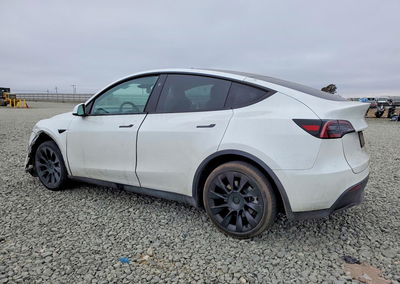 2023 Tesla Model Y, daño Frontal, Copart lote 64847506, foto 2 de 6