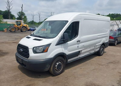 2019 Ford Transit-250, daño Lateral izquierdo, Iaai lote 45560088, foto 2 de 16