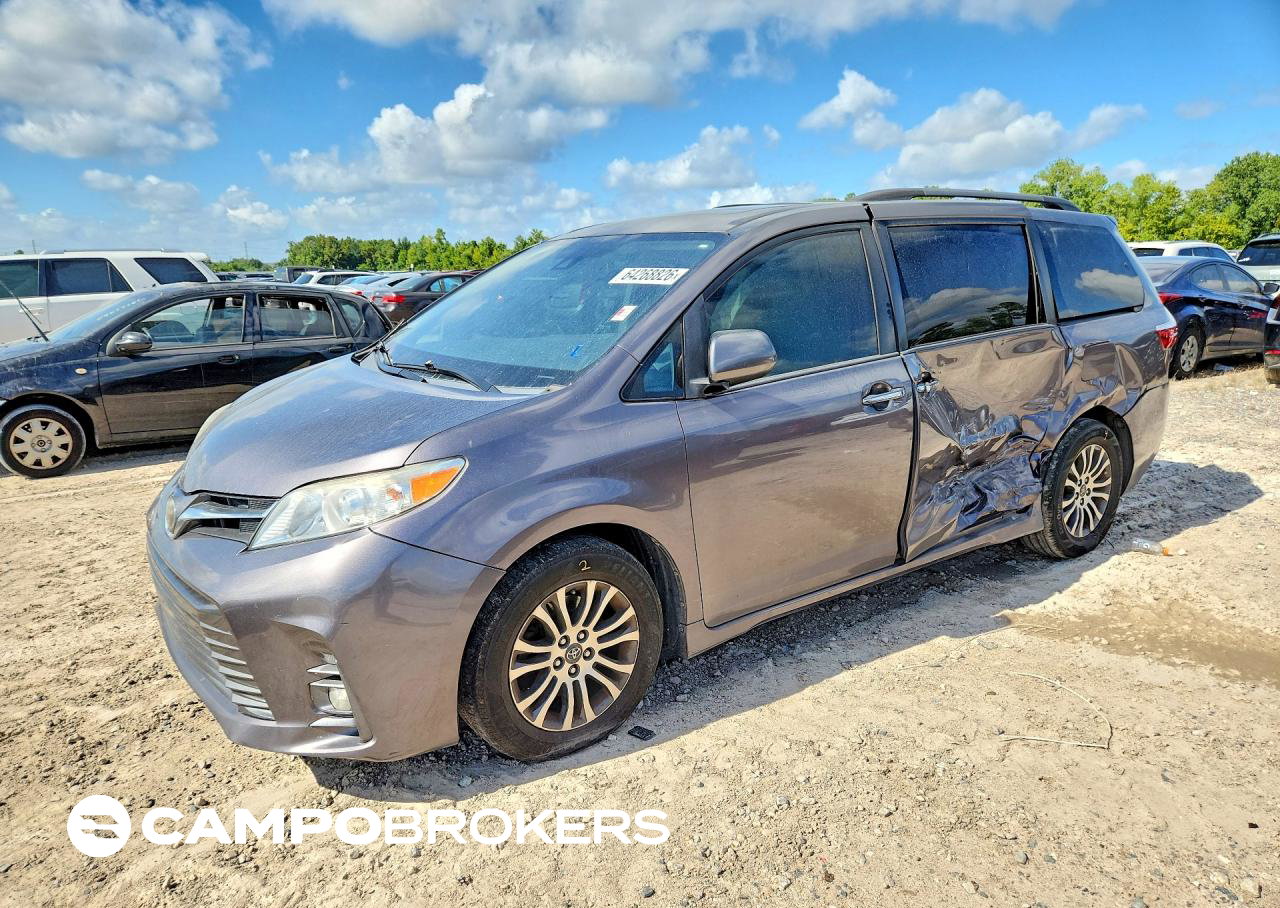 2019 Toyota Sienna Xle 8-passenger, daño Lateral, Copart lote 64268826