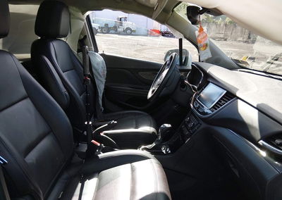 2019 Buick Encore Awd Essence, пошкодження: Лівий перед, Iaai лот 45429186, фото 5 з 16