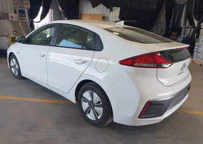 2020 Hyundai Ioniq Hybrid Blue, daño Normal Wear & Tear, Iaai lote 45699072, foto 3 de 6