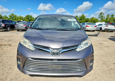 2019 Toyota Sienna Xle 8-passenger, daño Lateral, Copart lote 64268826, foto 5 de 6