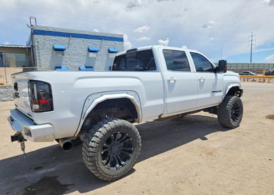 2019 Gmc Sierra K2500 Denali, daño Frontal, Copart lote 62464906, foto 3 de 12