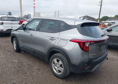 2026 Kia Seltos Lx, uszkodzenie: Przód, Iaai lot 45911883, zdjęcie 3 z 6