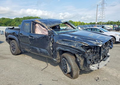 2025 Toyota Tacoma Trd Off-road, Rollover damage, Copart lot 66005606, photo 4 of 6