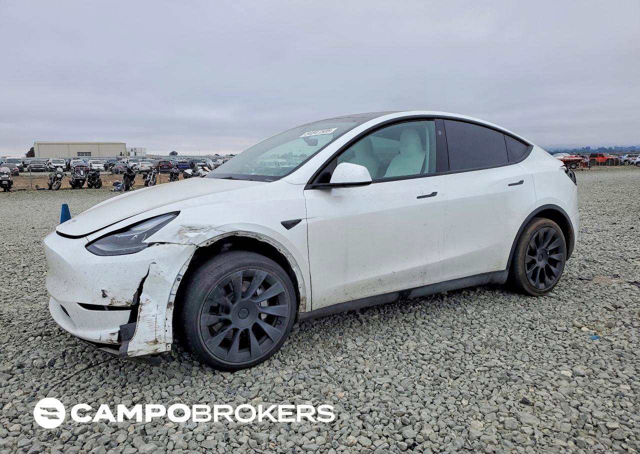 2023 Tesla Model Y, daño Frontal, Copart lote 64847506