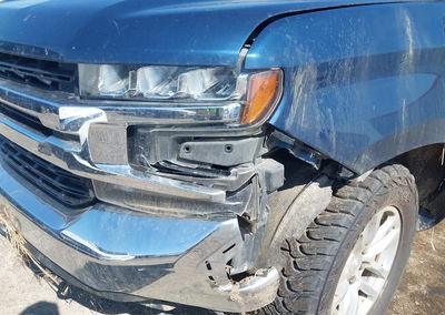 2019 Chevrolet Silverado 1500 Lt, uszkodzenie: Przód, Iaai lot 45233395, zdjęcie 6 z 21