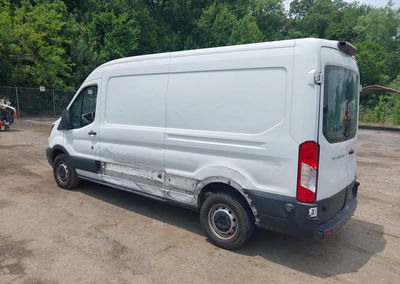 2019 Ford Transit-250, daño Lateral izquierdo, Iaai lote 45560088, foto 3 de 16