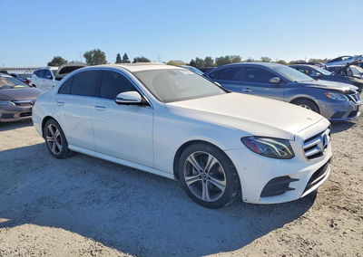 2019 Mercedes-benz E 300, пошкодження: Бік, Copart лот 64108846, фото 4 з 12