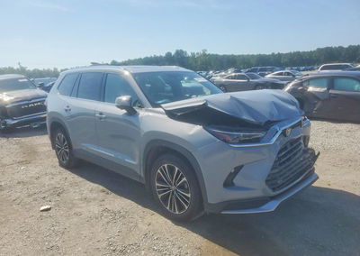 2025 Toyota Grand Highlander Hybrid Max Platinum, uszkodzenie: Przód, Copart lot 64773756, zdjęcie 4 z 6