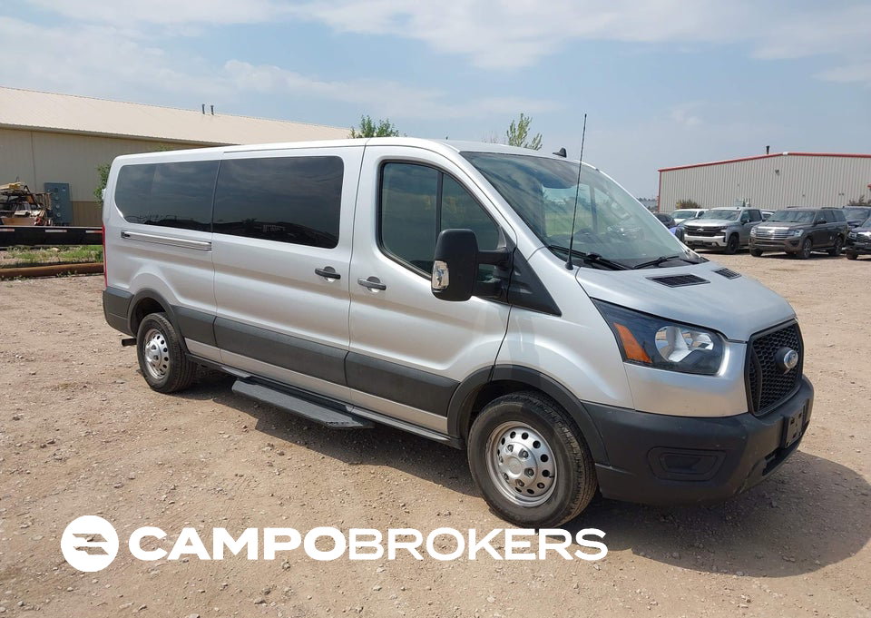 2024 Ford Transit-350 Passenger Van Xl, uszkodzenie: Normal Wear & Tear, Iaai lot 45681126