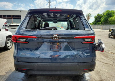 2024 Toyota Grand Highlander Hybrid Xle, Stripped damage, Copart lot 64121976, photo 6 of 6