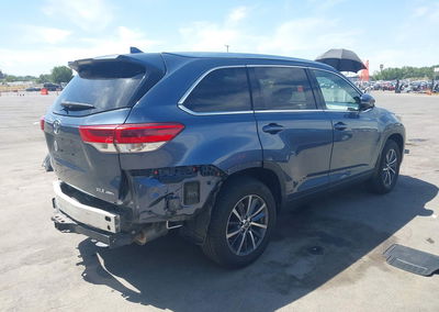 2019 Toyota Highlander Xle, пошкодження: Задня частина, Iaai лот 45507211, фото 4 з 6