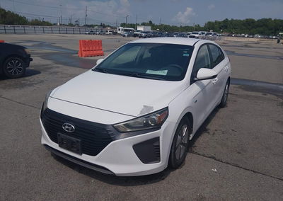 2019 Hyundai Ioniq Hybrid Blue, daño Normal Wear & Tear, Iaai lote 45833154, foto 2 de 6