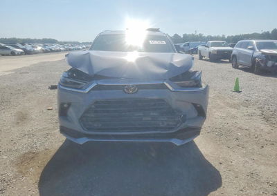 2025 Toyota Grand Highlander Hybrid Max Platinum, uszkodzenie: Przód, Copart lot 64773756, zdjęcie 5 z 6