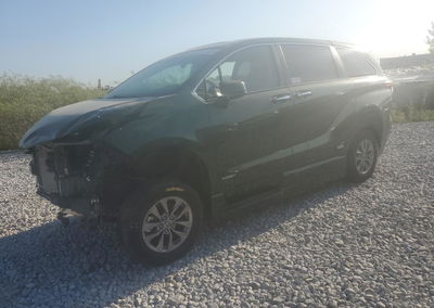 2021 Toyota Sienna Xle, uszkodzenie: Przód, Copart lot 51244655
