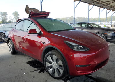 2024 Tesla Model Y, uszkodzenie: Tył, Copart lot 81385715, zdjęcie 4 z 6