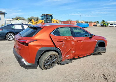 2019 Lexus Ux 200, daño Lateral, Copart lote 59384756, foto 3 de 6