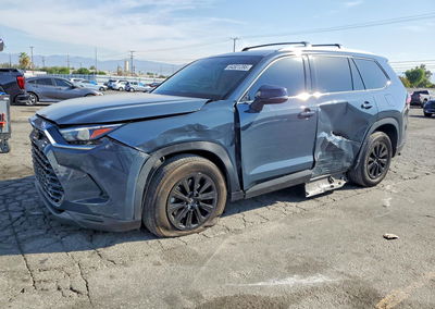 2024 Toyota Grand Highlander Hybrid Xle, Side damage, Copart lot 64501286