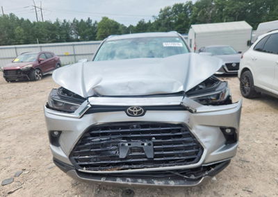 2024 Toyota Grand Highlander Limited, пошкодження: Передня частина, Copart лот 65170916, фото 5 з 6