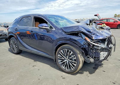 2025 Lexus Rx 350h Premium+, uszkodzenie: Przód, Copart lot 61447846, zdjęcie 4 z 6