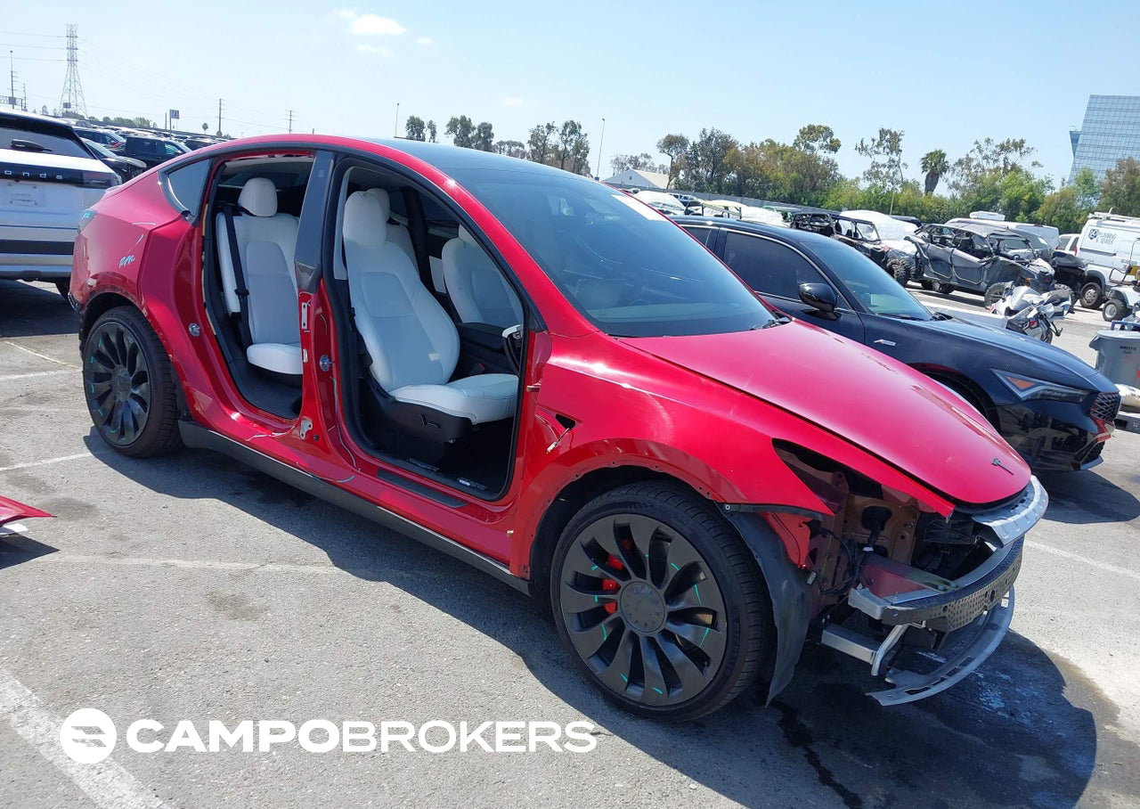 2022 Tesla Model Y Performance Dual Motor All-wheel Drive, Right Side damage, Iaai lot 45317557