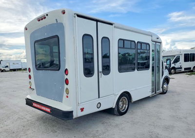 2020 Ford Transit, daño Abolladuras/rayones menores, Copart lote 64455076, foto 3 de 6