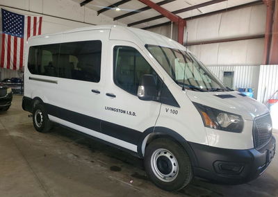 2025 Ford Trans, uszkodzenie: Tył, Copart lot 64922546, zdjęcie 4 z 6