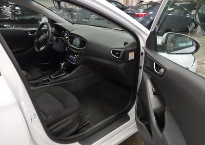 2019 Hyundai Ioniq Hybrid Blue, daño Frontal, Iaai lote 45724913, foto 5 de 6