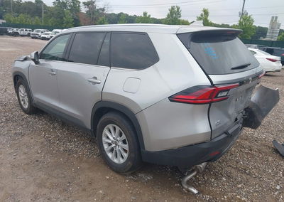 2026 Toyota Grand Highlander Xle, uszkodzenie: Front & Rear, Iaai lot 45671075, zdjęcie 3 z 6