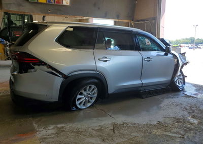 2025 Toyota Grand Highlander Xle, daño Frontal, Copart lote 67278576, foto 3 de 6