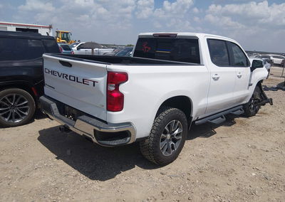2020 Chevrolet Silverado 1500 4wd  Short Bed Lt, uszkodzenie: Przód, Iaai lot 45789727, zdjęcie 4 z 6