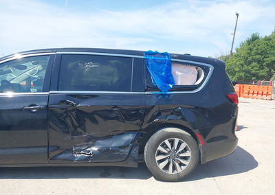 2023 Chrysler Pacifica Hybrid Touring L, пошкодження: Лівий бік, Iaai лот 45803186, фото 6 з 6