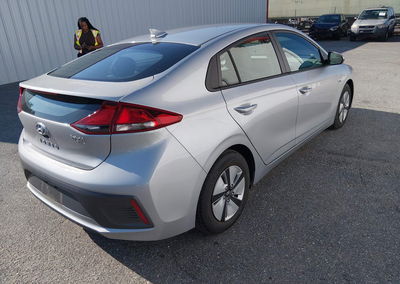 2020 Hyundai Ioniq Hybrid Blue, uszkodzenie: Normal Wear & Tear, Iaai lot 45945527, zdjęcie 4 z 6