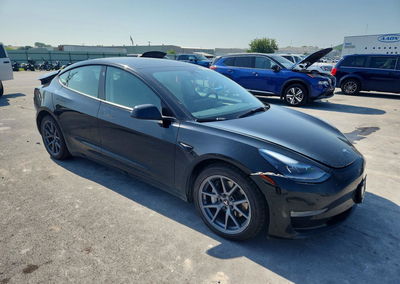 2022 Tesla Model 3, daño Trasero, Copart lote 62112506, foto 4 de 6
