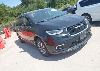2023 Chrysler Pacifica Hybrid Touring L, Left Side damage, Iaai lot 45803186