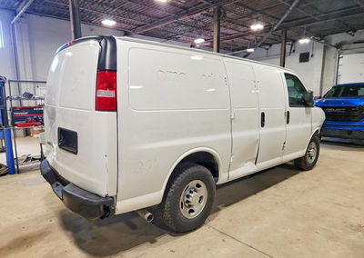 2023 Chevrolet Express G2500 4lt, пошкодження: Передня частина, Copart лот 76536795, фото 3 з 6