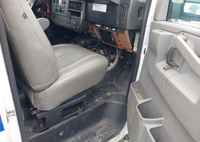2020 Chevrolet Express Cargo Rwd 3500 Extended Wheelbase Wt, пошкодження: Передня частина, Iaai лот 42657202, фото 5 з 6