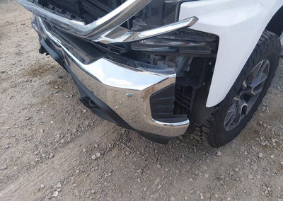 2020 Chevrolet Silverado 1500 4wd  Short Bed Lt, uszkodzenie: Przód, Iaai lot 45789727, zdjęcie 6 z 6