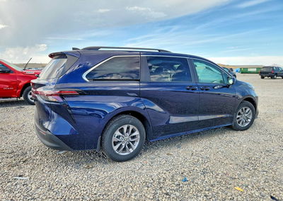 2025 Toyota Sienna Le 8-passenger, Side damage, Copart lot 65813486, photo 3 of 6
