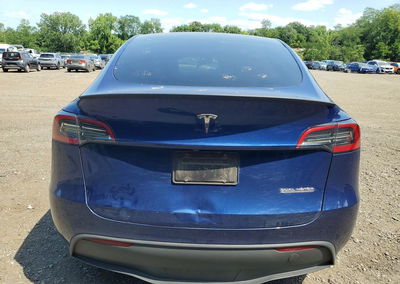 2024 Tesla Model Y, Front End damage, Copart lot 62465156, photo 6 of 13