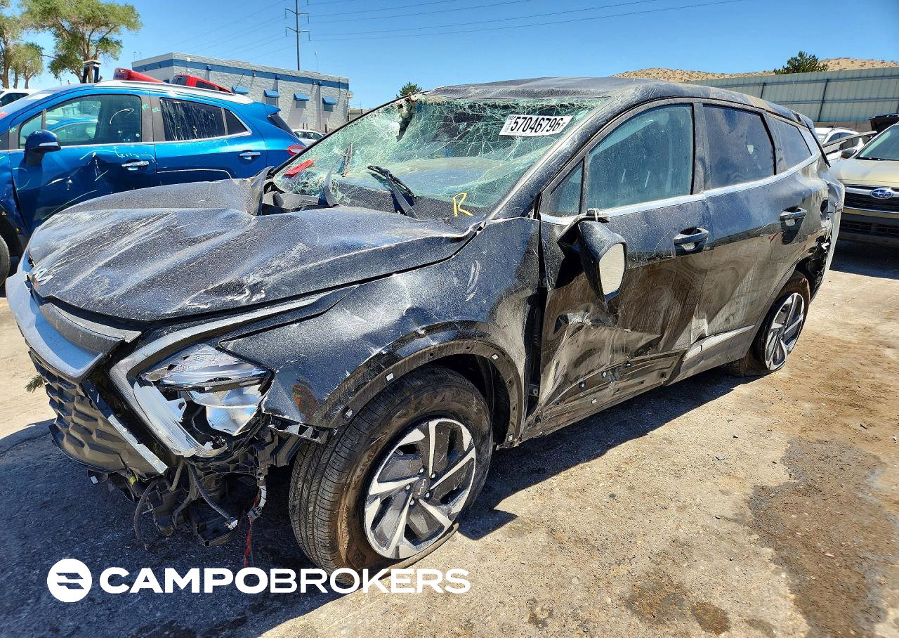 2023 Kia Sportage Lx, daño Volcadura, Copart lote 57046796