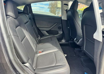 2024 Tesla Model Y, daño Generalizado, Copart lote 68331896, foto 6 de 12