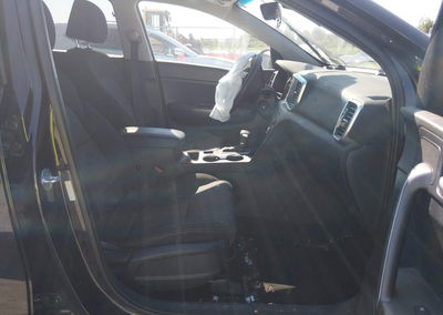 2022 Kia Sportage Lx, Front End damage, Iaai lot 45792447, photo 5 of 17