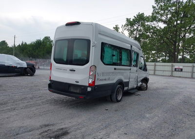 2019 Ford Transit-350 Xl, daño Lateral derecho, Iaai lote 45916272, foto 4 de 6